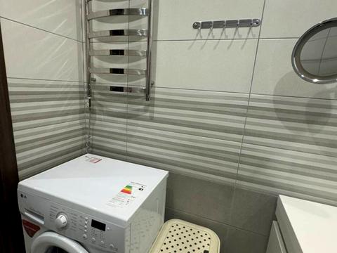 квартира за адресою Академіка Шалімова вул., 63-А