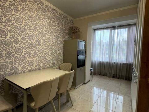 квартира за адресою Академіка Шалімова вул., 63-А