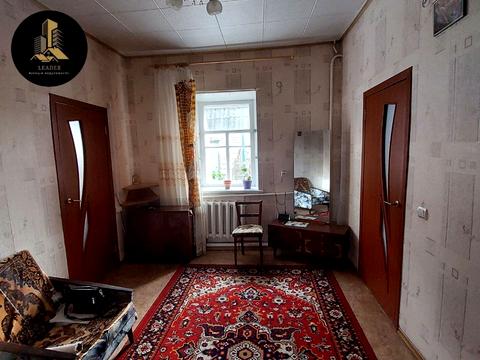 будинок за адресою Конституційна вул. (Октябрьська)