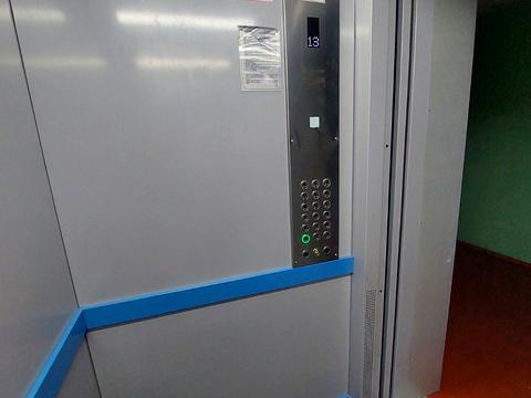 квартира за адресою Академіка Глушкова просп., 35