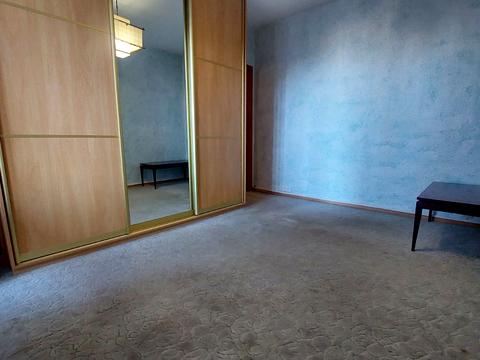 квартира за адресою Академіка Глушкова просп., 35