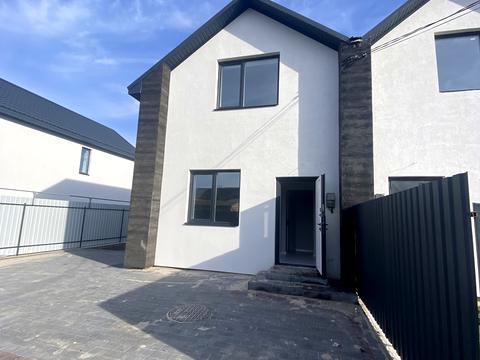 будинок за адресою Мирна