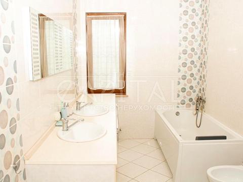 будинок за адресою Левадна вул., 17