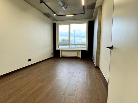 коммерческая по адресу Днепровская набережная ул., 15-К