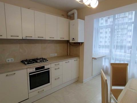 квартира за адресою Височана вул., 18