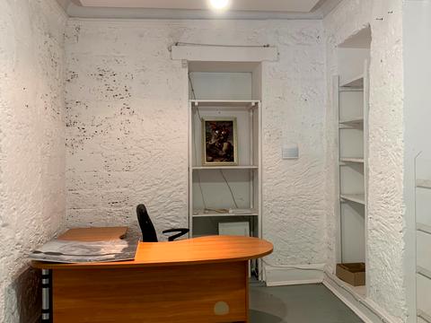 комерційна за адресою Святослава Караванського вул. (Жуковського), 6