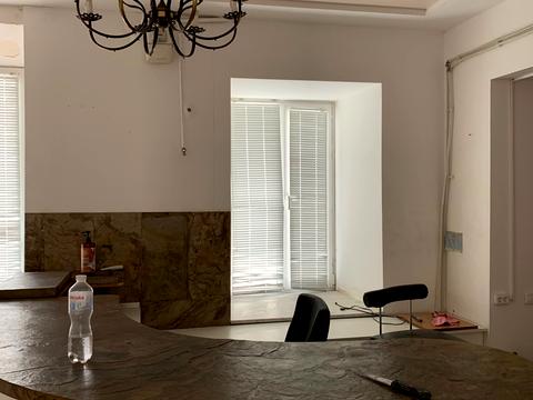 комерційна за адресою Святослава Караванського вул. (Жуковського), 6