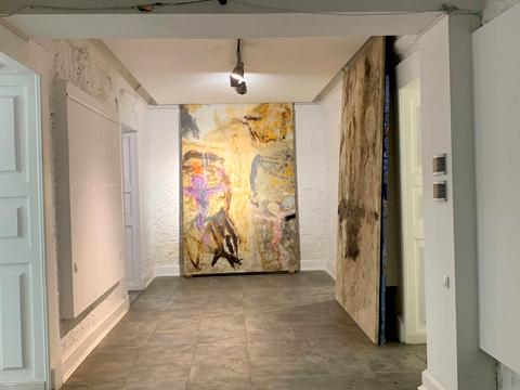 комерційна за адресою Святослава Караванського вул. (Жуковського), 6