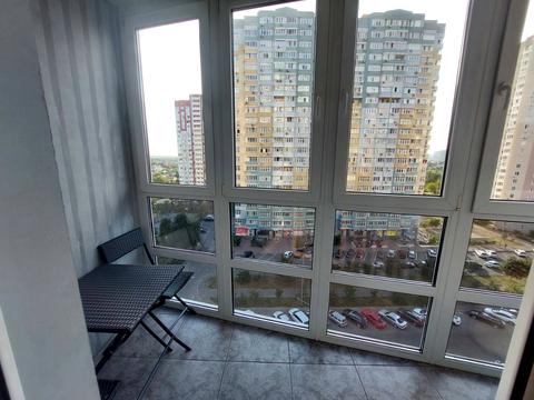 квартира за адресою Софії Русової вул., 7