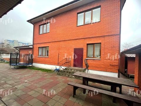 будинок за адресою Київ, Путивльська вул.