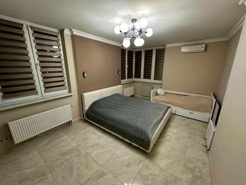 квартира за адресою Лобачевського пров., 7