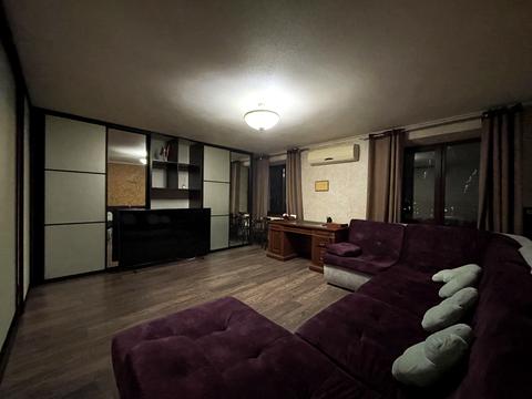 квартира за адресою Дмитра Чижевського вул. (Петра Чаадаєва), 2-Б