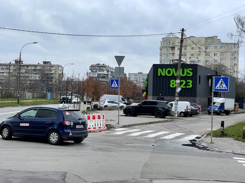квартира за адресою Дмитра Чижевського вул. (Петра Чаадаєва), 2-Б