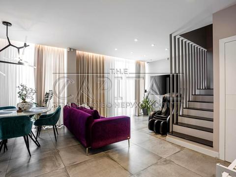 квартира за адресою Регенераторна вул., 4 к11