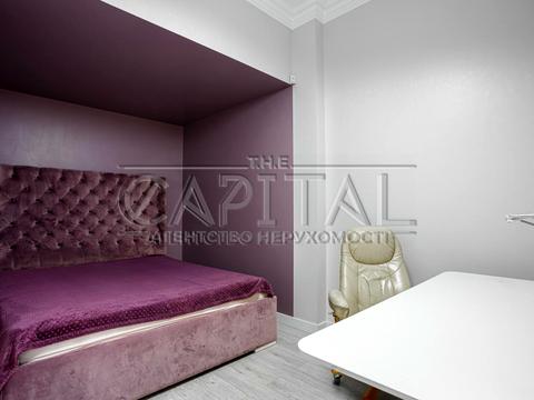 квартира за адресою Регенераторна вул., 4 к11