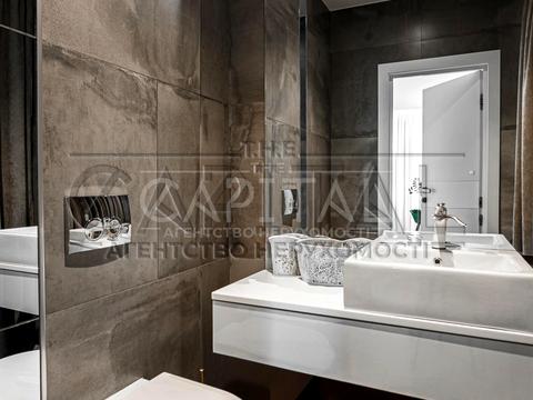 квартира за адресою Регенераторна вул., 4 к11