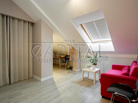 квартира за адресою Регенераторна вул., 4 к11