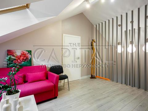 квартира за адресою Регенераторна вул., 4 к11