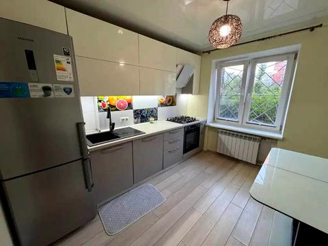 квартира за адресою Слави бульв., 8