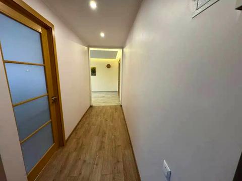 квартира за адресою Слави бульв., 8