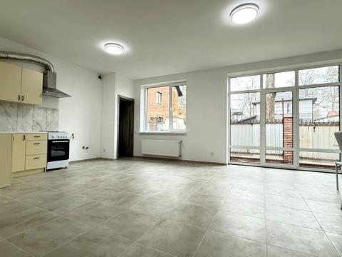 дом по адресу Василя Стуса ул. (Пушкинская)