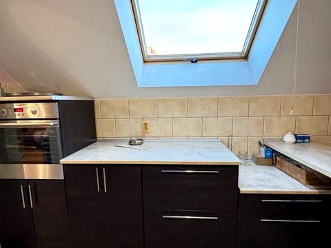 квартира за адресою Князя Острозького вул., 2