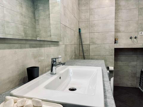 квартира по адресу Жилянская ул., 68