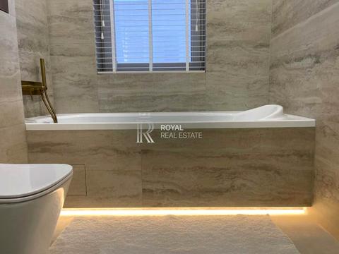 будинок за адресою Соборна вул. ()