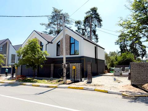 будинок за адресою Василя Стуса вул. (Пушкінська)