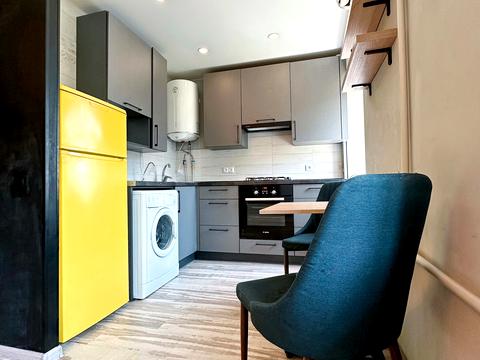 квартира за адресою Старокозацька вул. (Комсомольська), 60