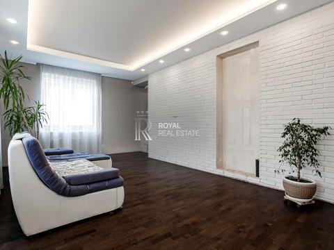 будинок за адресою с. Петропавлівська борщагівка, Центральна вул.