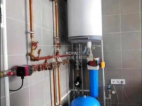 будинок за адресою с. Петропавлівська борщагівка, Центральна вул.