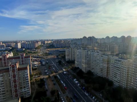 квартира за адресою Червоної Калини просп. (Володимира Маяковського), 68