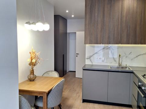 квартира за адресою Радісна, 4