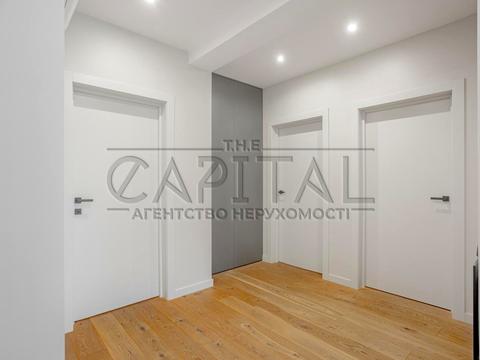 будинок за адресою Київ, Богатирська вул.