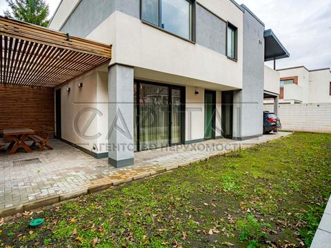 будинок за адресою Київ, Богатирська вул.