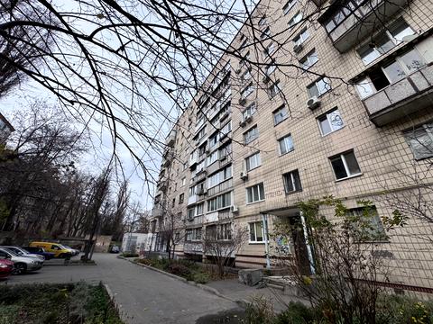 квартира за адресою Копилівська вул., 65