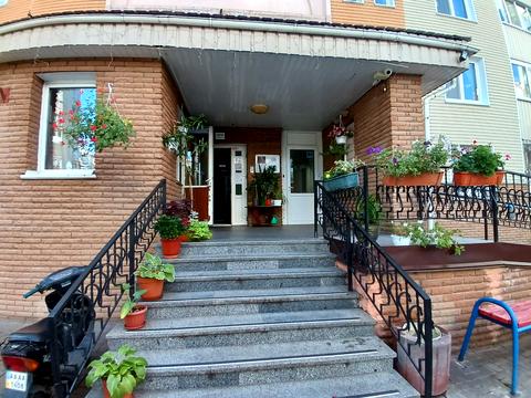 квартира за адресою Миколи Лаврухіна вул., 10