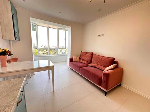 квартира по адресу Князей Кориатовичей ул., 114/4