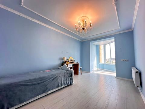 квартира по адресу Князей Кориатовичей ул., 114/4