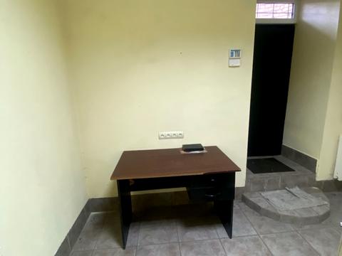 комерційна за адресою Басейна вул., 19