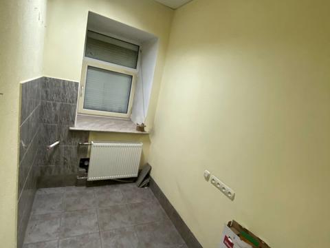 комерційна за адресою Басейна вул., 19