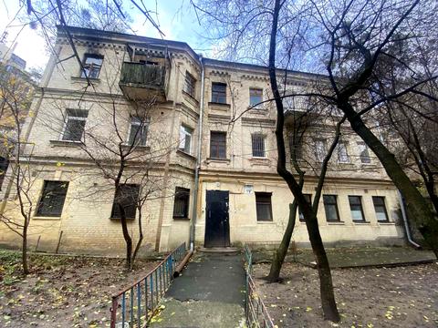 комерційна за адресою Басейна вул., 19