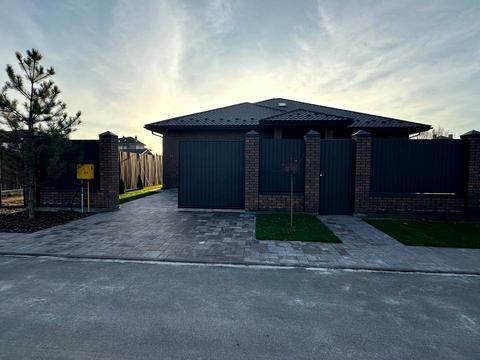 дом по адресу  ул.