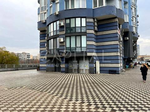 комерційна за адресою Соборності просп. (Возз'єднання), 30-А