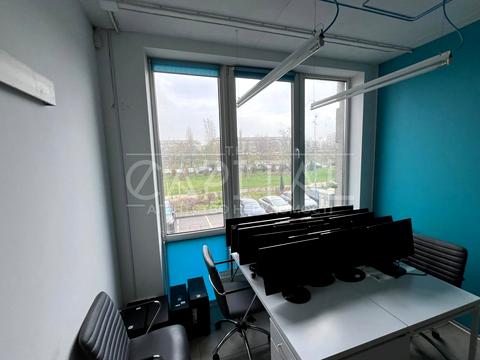 комерційна за адресою Соборності просп. (Возз'єднання), 30-А