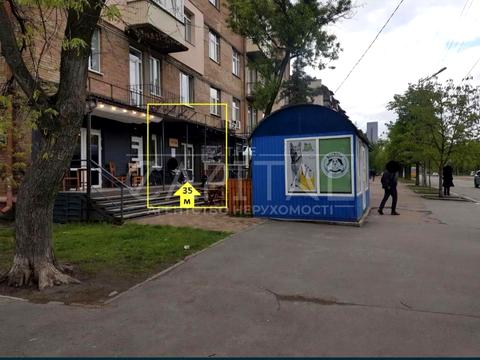 комерційна за адресою Новодарницька вул., 13/18