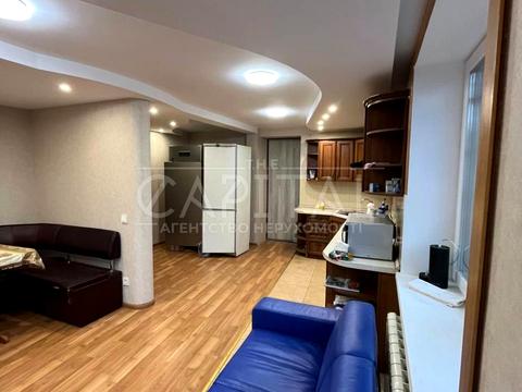 дом по адресу горіхова, 2