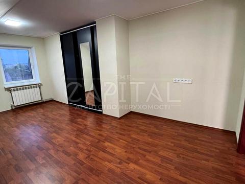 дом по адресу горіхова, 2