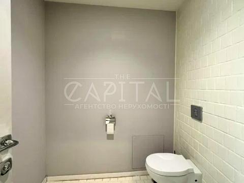 комерційна за адресою Лесі Українки бульв., 23